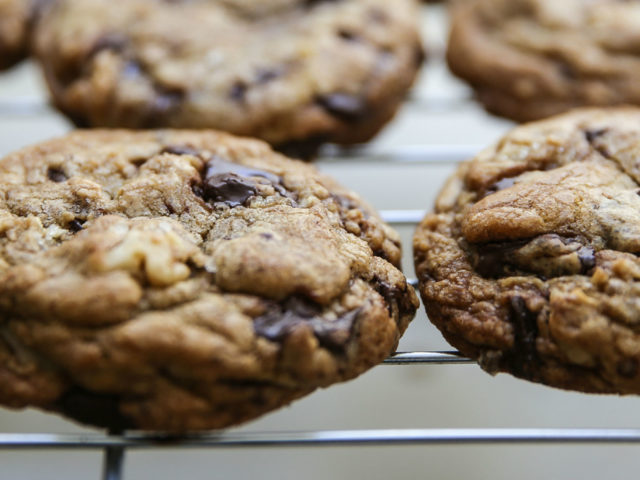 chocolate chip 2880×1028