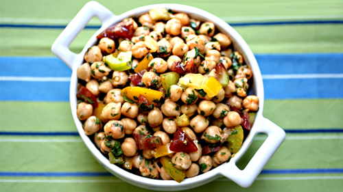 Cheryl Rule – Garbanzo Bean Salad with Red Curry_500x281