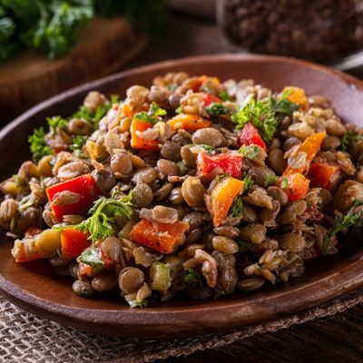 recipe_bistro lentil salad_400x400px_istock-1222245969