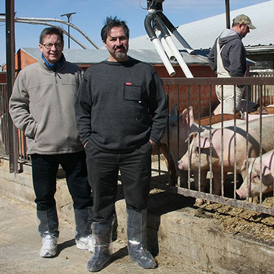 wheaton_farm to fork visit_chefs at twin oak meats_400x400