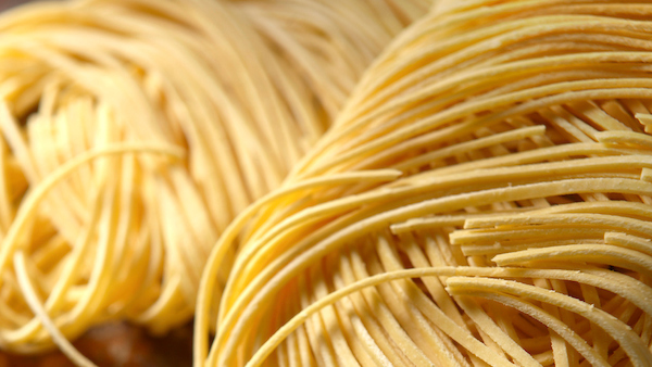 DS-background-1920×1080-pasta-000005332997Large
