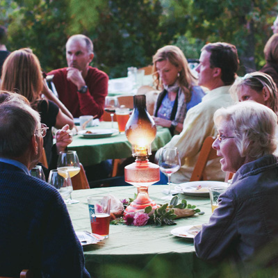 off campus_bon_appetit_home_slider_3_400x400